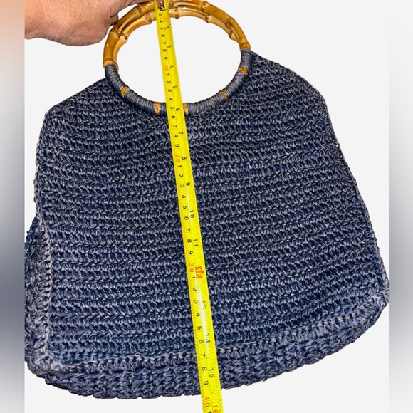 ⭐️UNIQUE WOVEN GRAY-BLUE PURSE W/BAMBOO HANDLES!! Gorgeous condition!! - Picture 6 of 12